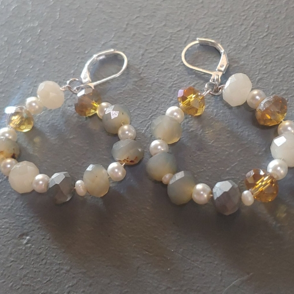 Beaded Hoop Dangle Earrings with Pearls - Picture 3 of 4